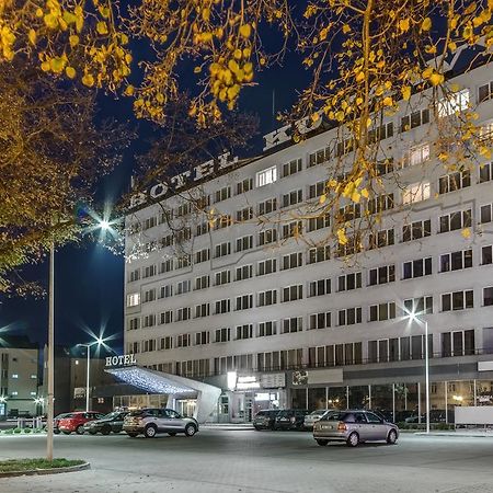 Hotel Kujawy Włocławek Exteriör bild
